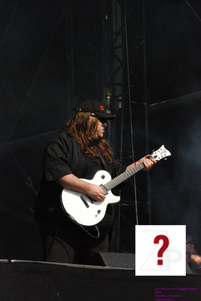 20_jon_oliva026